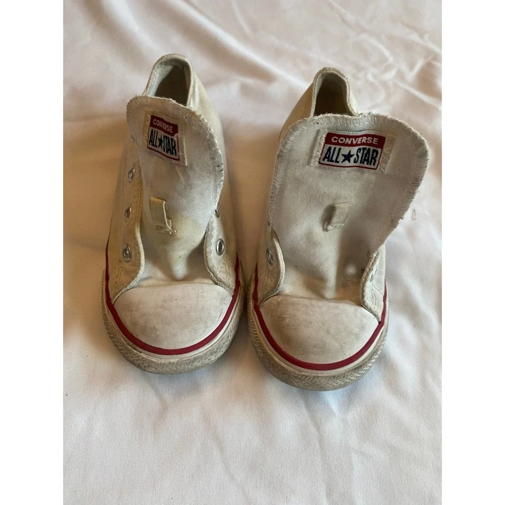 Converse Infant Chuck Taylor All Star Low Top Sneakers Retro White 7J256